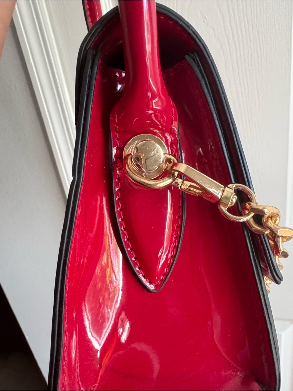 Aldo glossy red patent top-handle mini bag with gold chain - Picture 4 of 8
